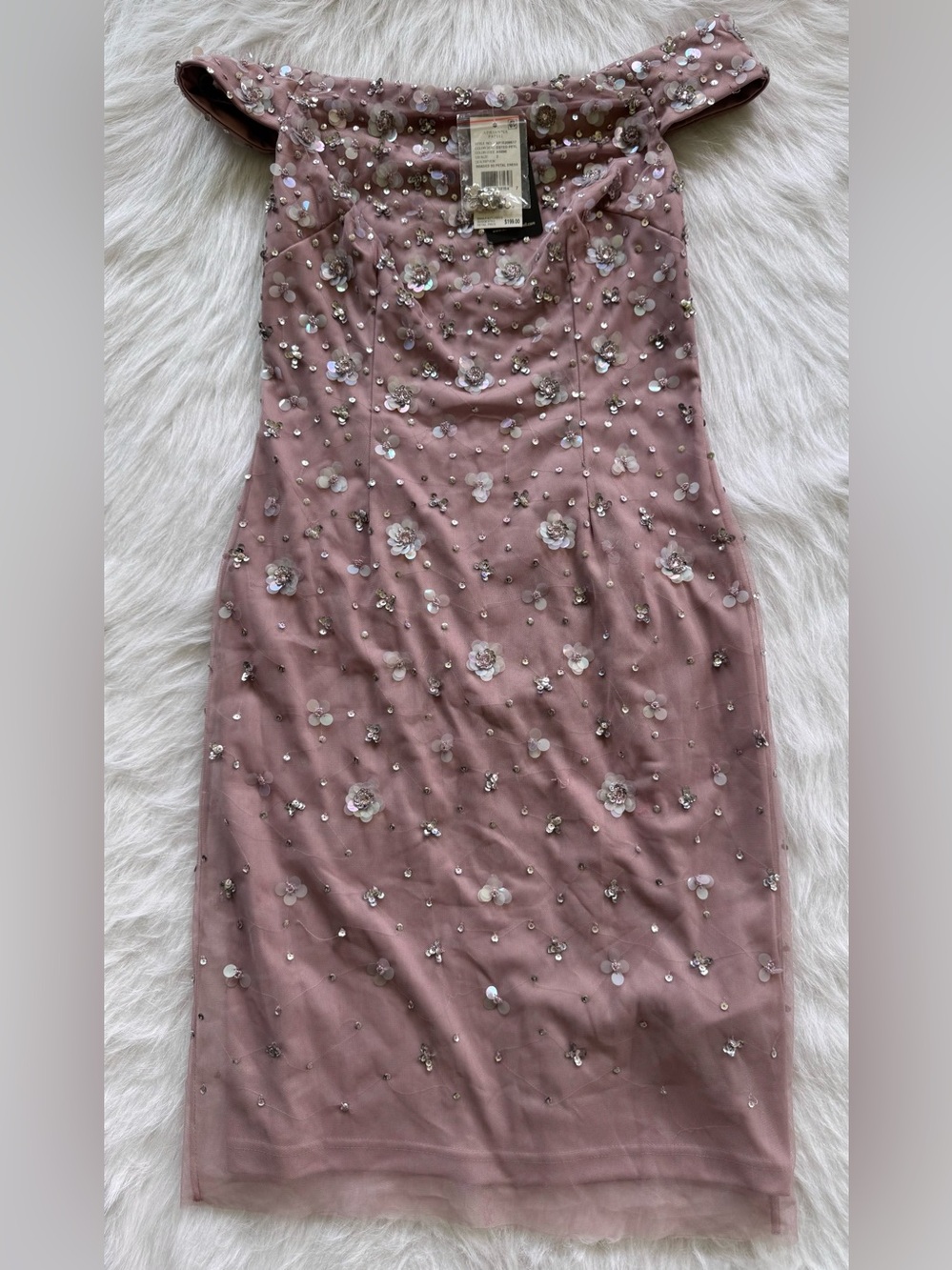 NWT Adrianna Papell Floral Sequin Dress 💗🤍